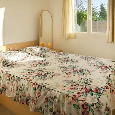 Philibert By Interhome Carcans